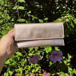 Metallic Rose Gold Kate Spade New York Spencer Wallet NWOT
